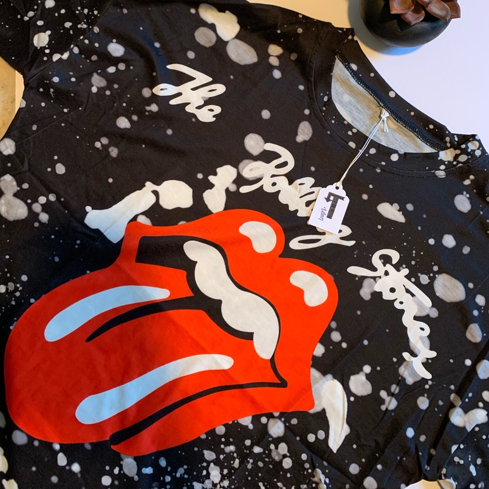 NWT Rolling Stones Bleach Tee